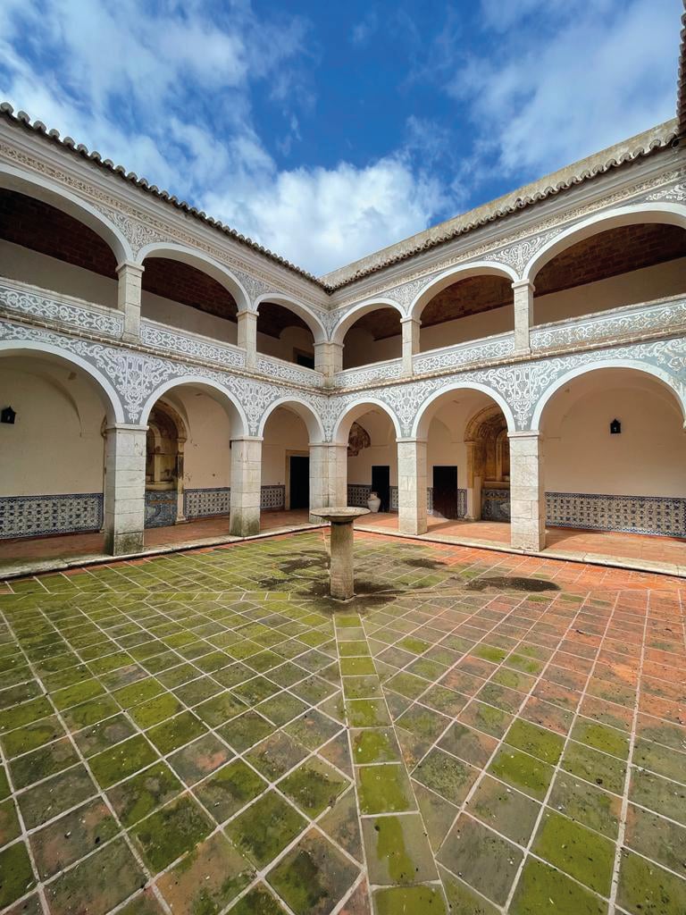 Ando Living Vila Viçosa em Lisboa, empreendimento de luxo em área privilegiada.