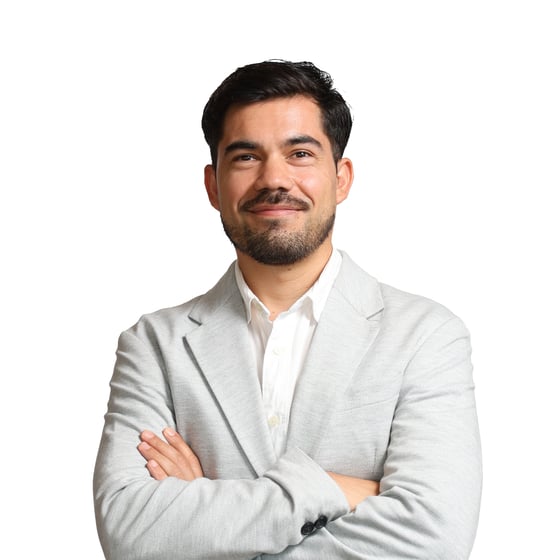 César Balcázar, Promotor Imobiliário