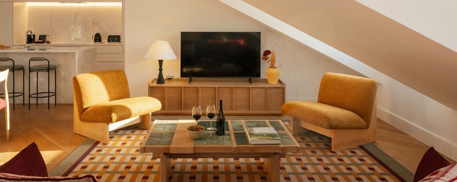 Ando Living / OptylonKrea Fanqueiros House